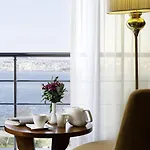 Bosphorus מלון