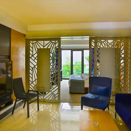 Hotel Bosphorus 4*