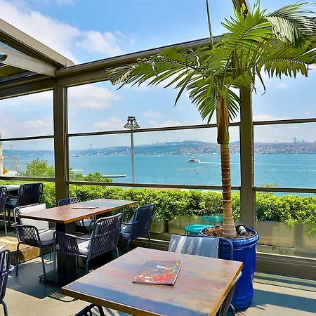 Bosphorus Hotel 4*