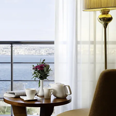 Bosphorus Hotel