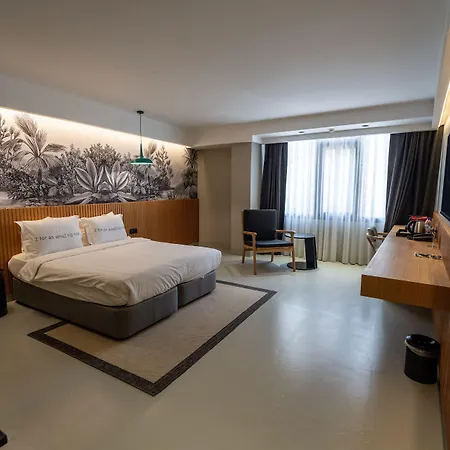 Bosphorus Hotel