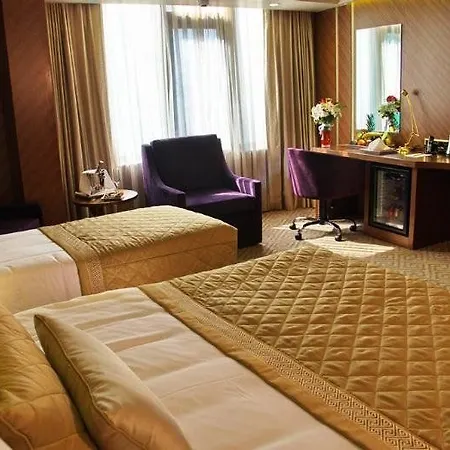 Bosphorus Hotel 4*