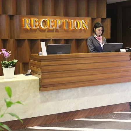 Hotel Bosphorus 4*