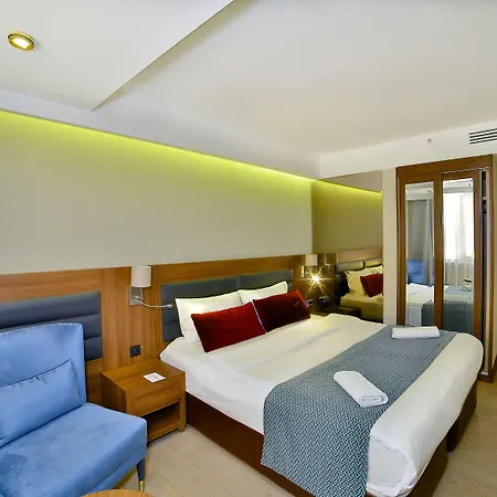 Bosphorus 4*
